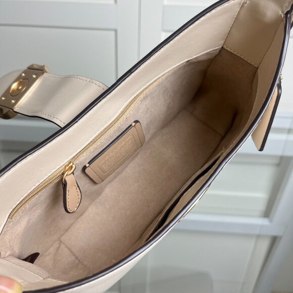 Coach Women's Underarm Bag - Picture 9 of 9